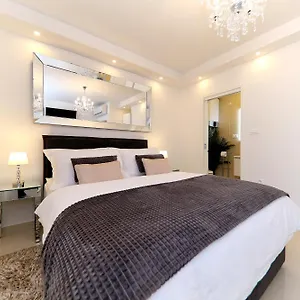 kiko-luxury-accommodation.hotelinzadar.com/